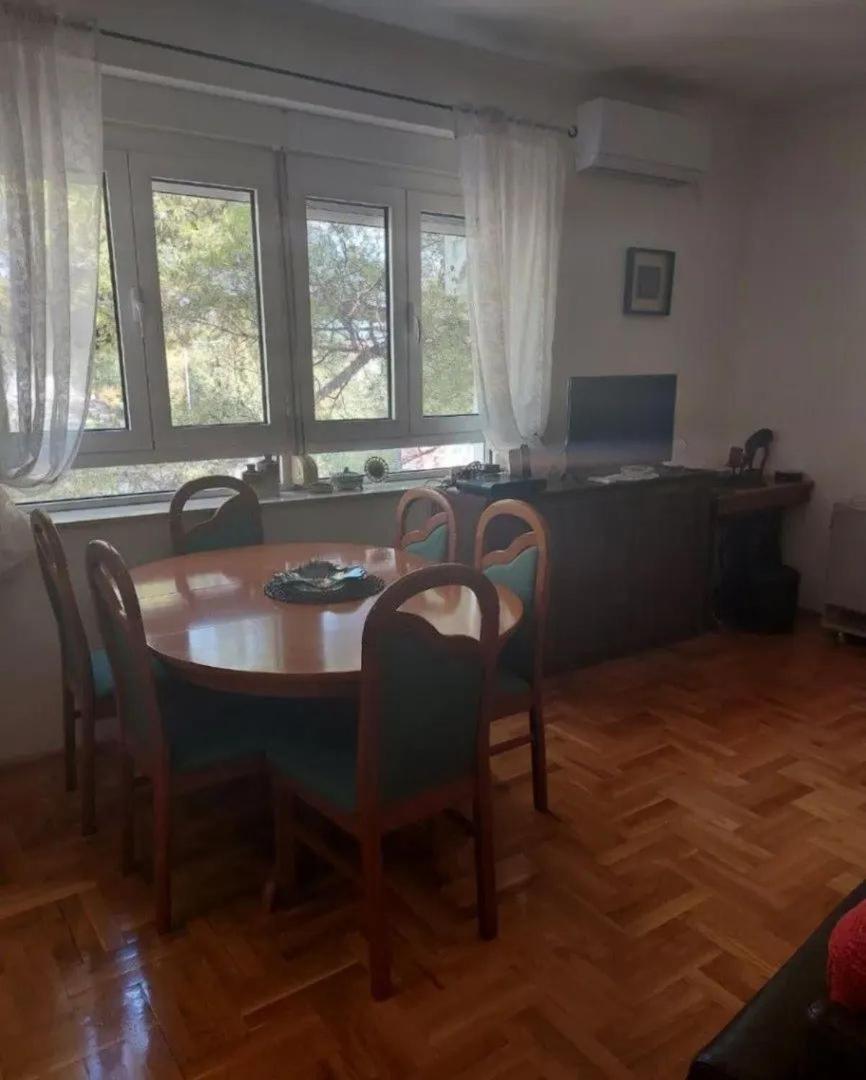 Apartment Music-Center, In The Center Of Podgorica Eksteriør billede